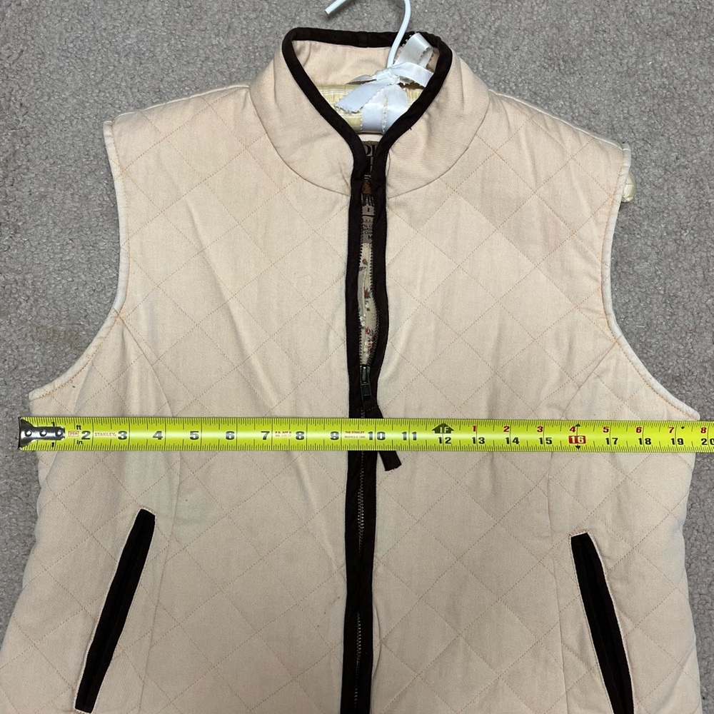 Madison Creek Outfitters Beige/Very Light Yellow Quilted Vest for Women - Picture 7 of 7